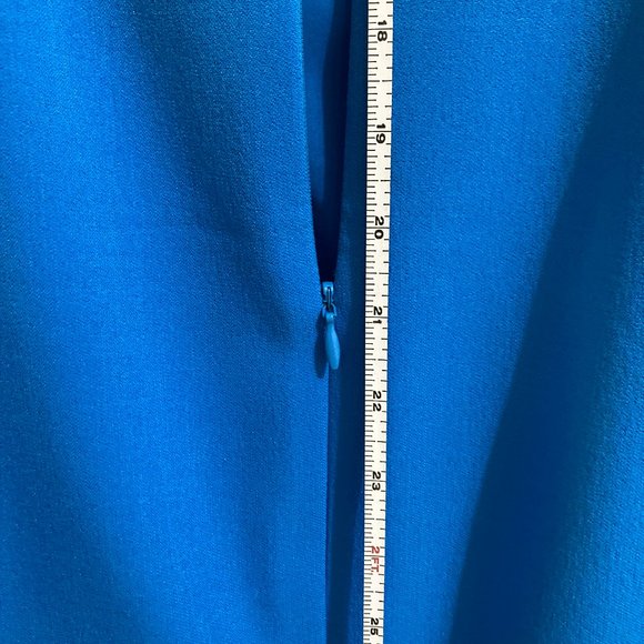 Kasper sleeveless sheath dress - Picture 14 of 16